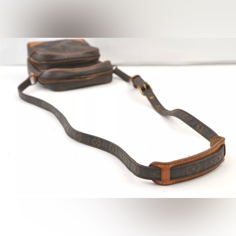 Authentic LOUIS VUITTON AMAZON CROSS BODY SHOULDER BAG MONOGRAM - Picture 4 of 13